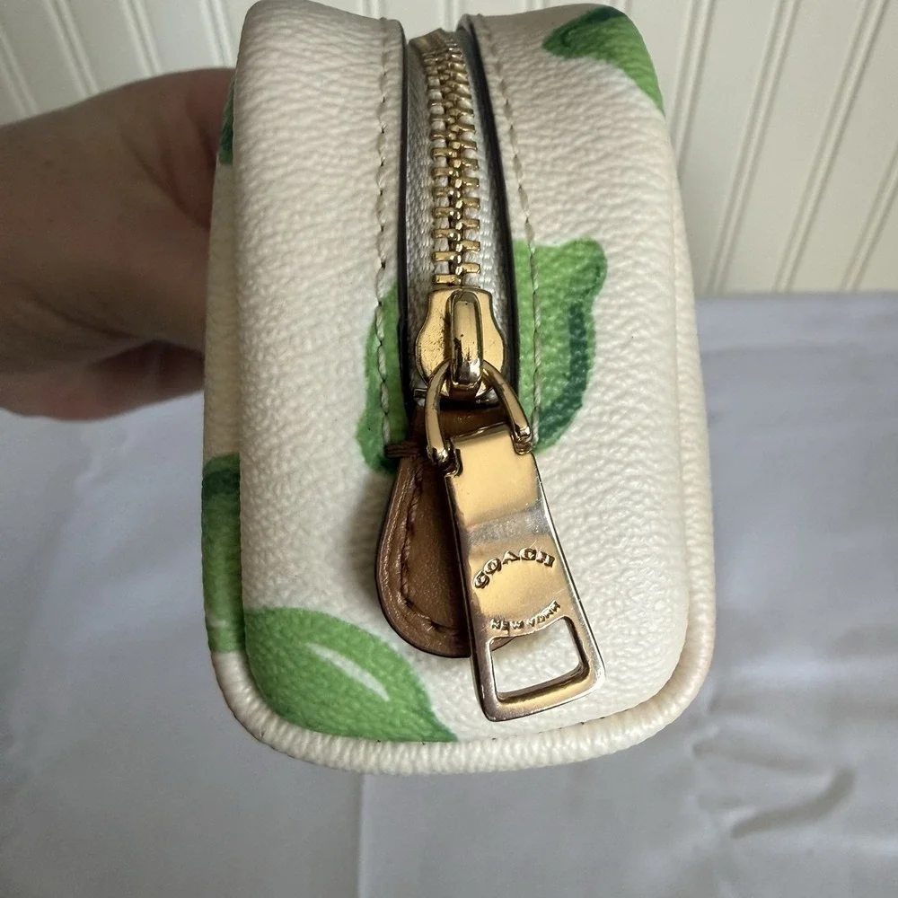 Coach Mini Coated Canvas Zip Around Coin Makeup Cosmetic Pouch Bag Lime Green